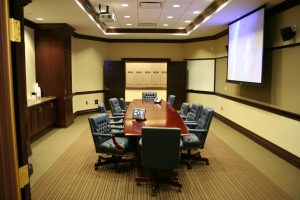 Convenience-Conference-Room-Design-Ideas-With-Big-Screen-Design-